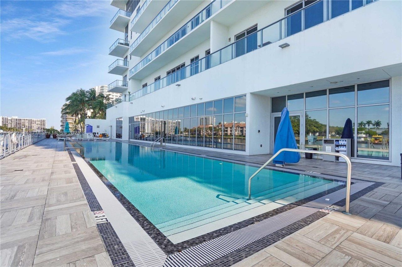 4010 S Ocean Dr, Unit R2604, Hollywood, FL 33019 Photo