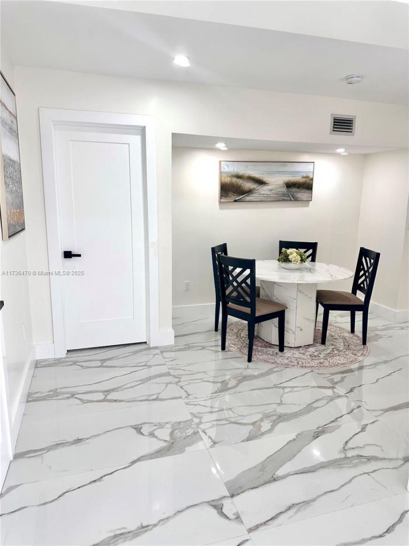 237 NE 110th Ter, Miami, FL 33161 Photo