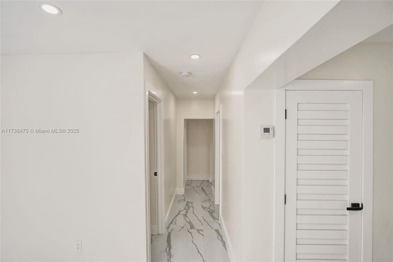 237 NE 110th Ter, Miami, FL 33161 Photo