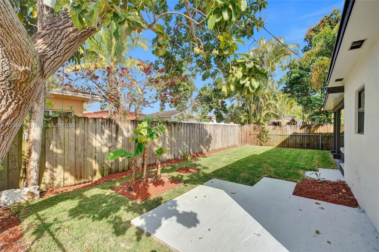 237 NE 110th Ter, Miami, FL 33161 Photo