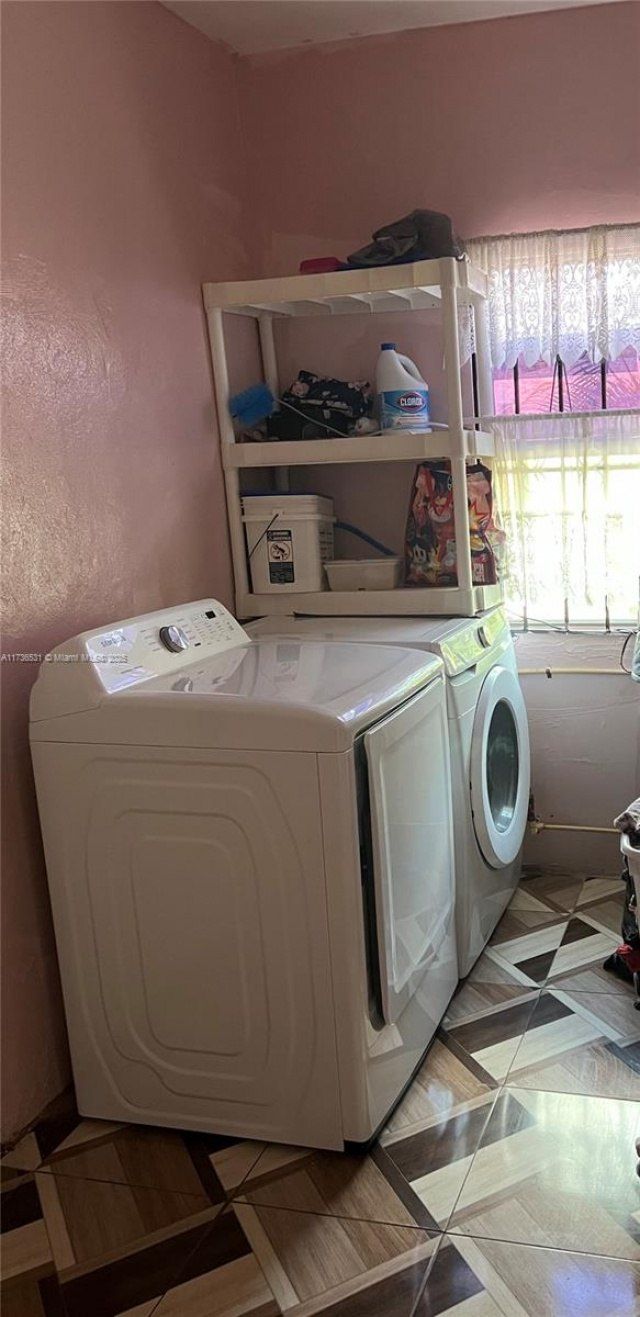 6730 NE Miami Pl, Miami, FL 33138 Photo