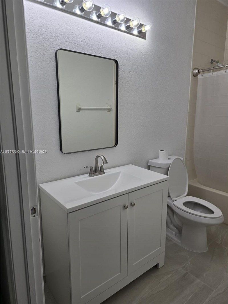 1656 SE 29th Ct, Unit 102, Homestead, FL 33035 Photo