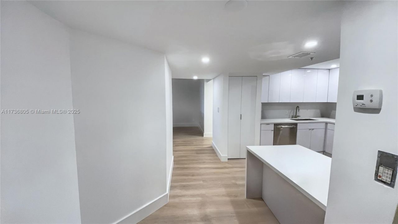 1717 N Bayshore Dr, Unit A-1231, Miami, FL 33132 Photo