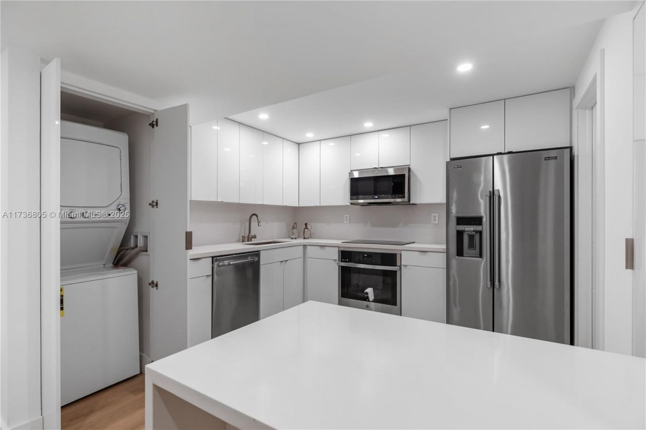 1717 N Bayshore Dr, Unit A-1231, Miami, FL 33132 Photo