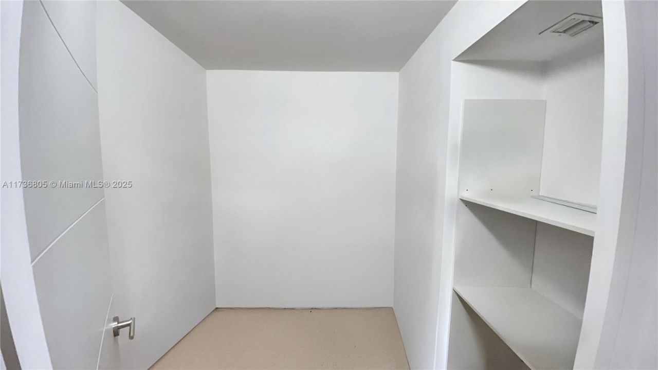 1717 N Bayshore Dr, Unit A-1231, Miami, FL 33132 Photo