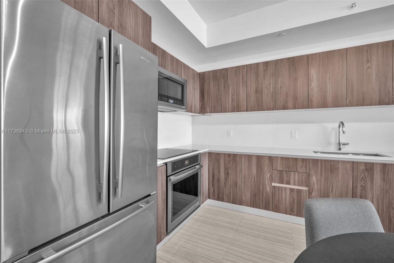 2960 NE 207th St, Unit 1102, Aventura, FL 33180 Photo