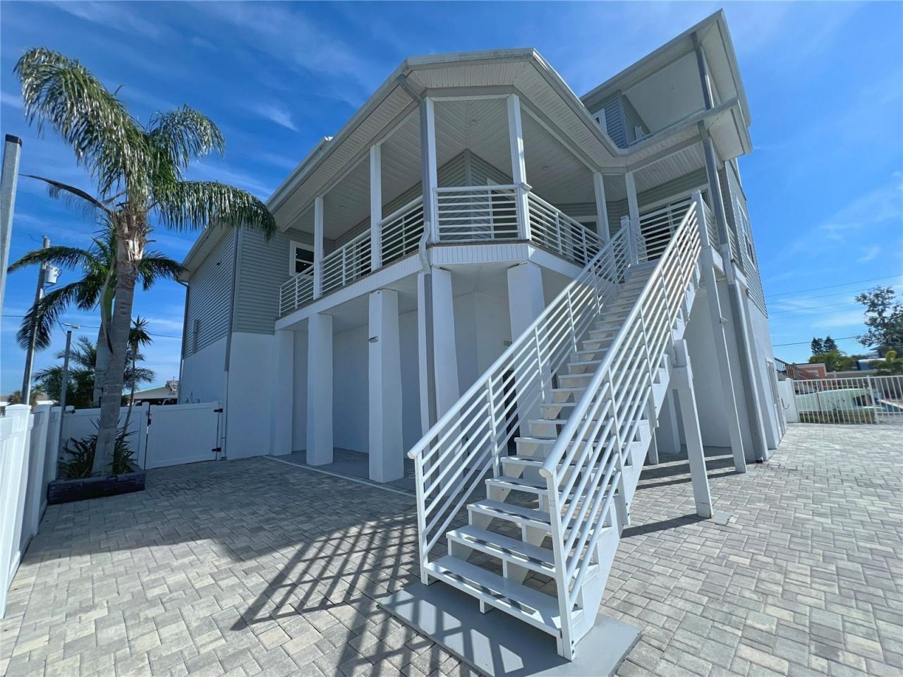 13737 Victor Avenue, Hudson, FL 34667 Photo