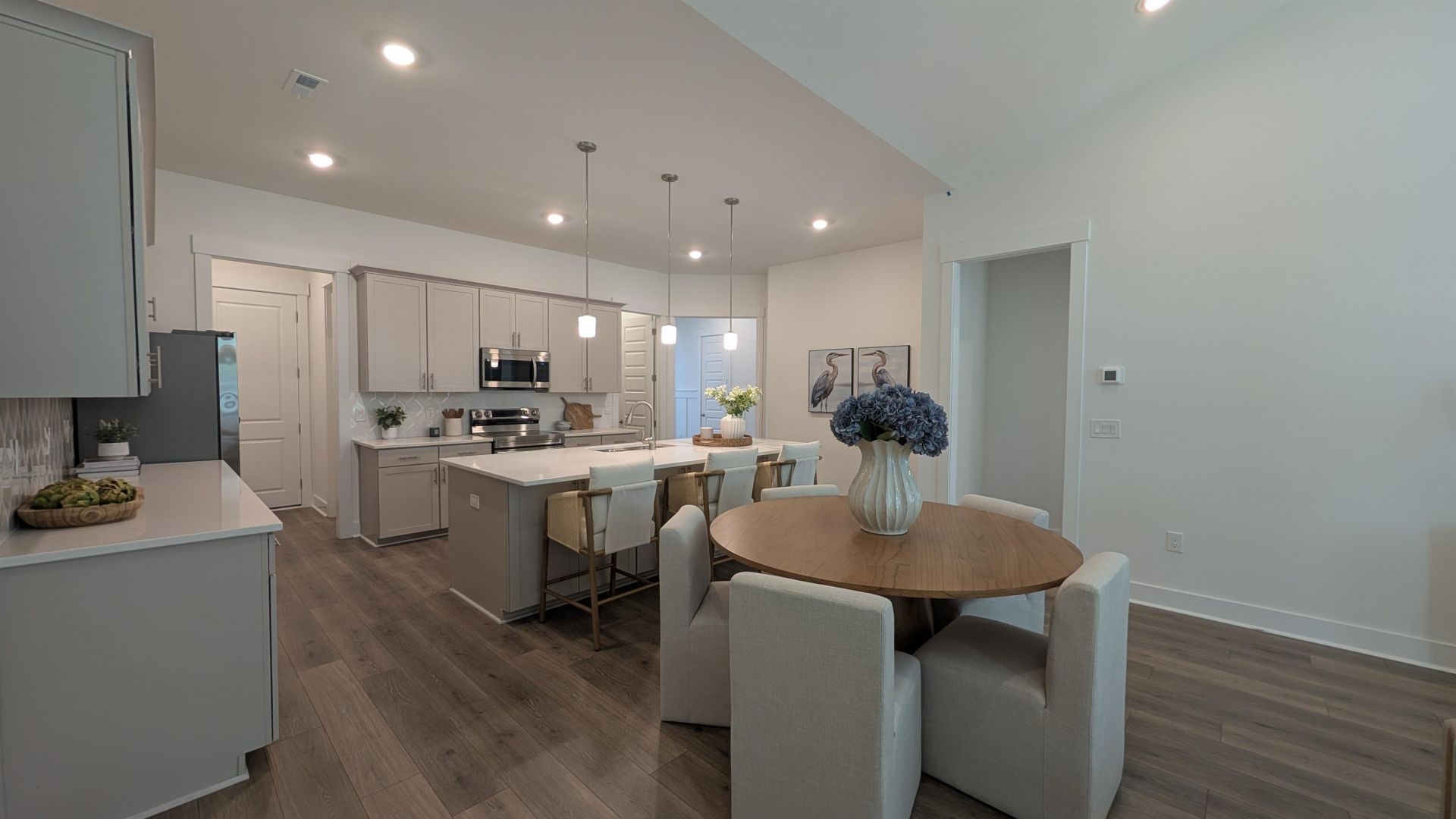 898 Foxtail Dr. Photo 21