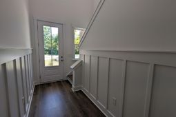 898 Foxtail Dr. photo 4