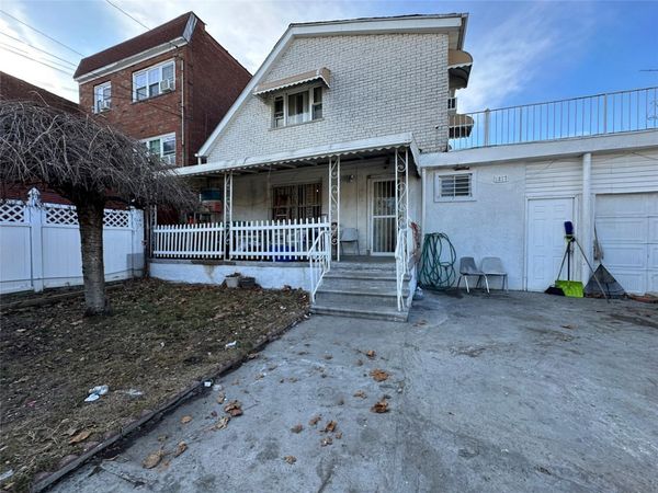 1817 Schieffelin Avenue, Bronx, NY 10466