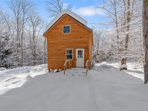 223 Lewis Road, Constantia, NY 13044