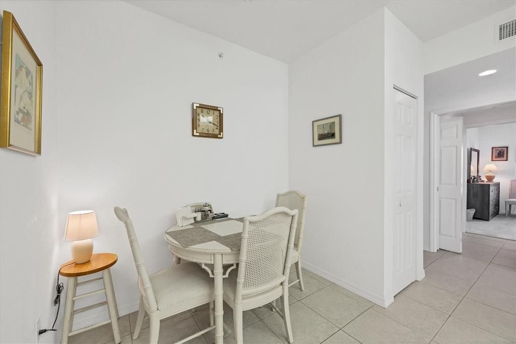 7133 Cedar Hollow Circle, Unit 22-102, Bradenton, FL 34203 Photo