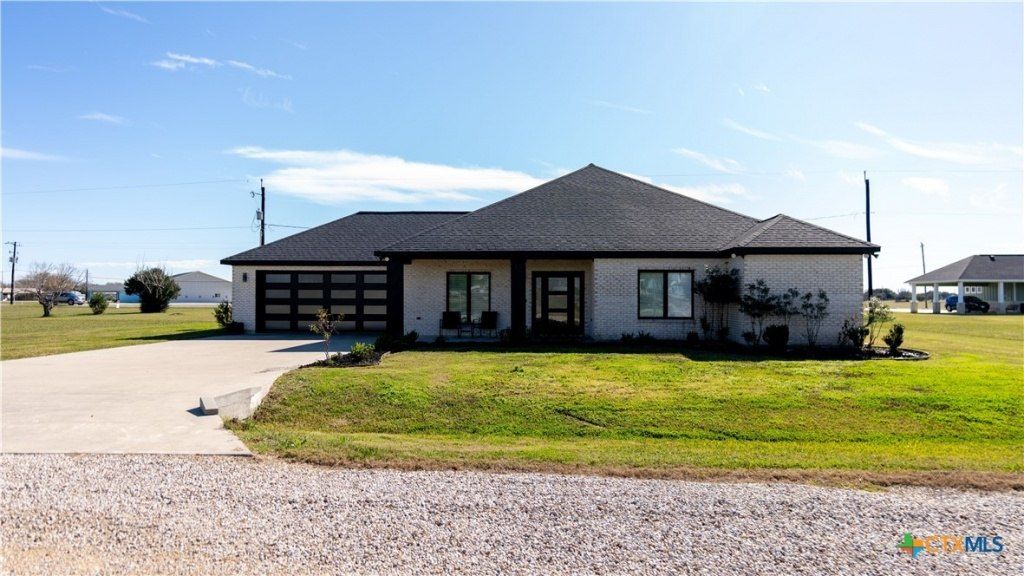 223 Meadowlark Drive, Palacios, TX 77465 Main Photo