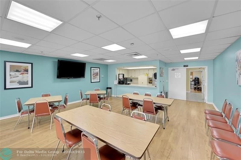 10123 Sunrise Lakes Boulevard, Unit 206, Sunrise, FL 33322 Photo