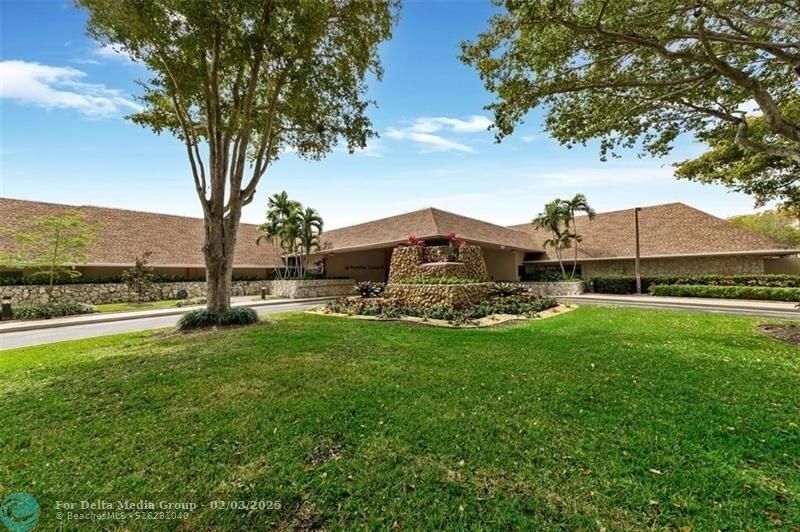10123 Sunrise Lakes Boulevard, Unit 206, Sunrise, FL 33322 Photo