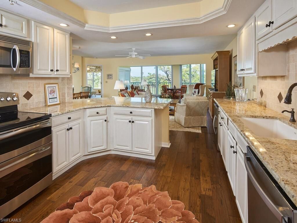 26890 Wedgewood Dr, Unit 403, Bonita Springs, FL 34134 Photo