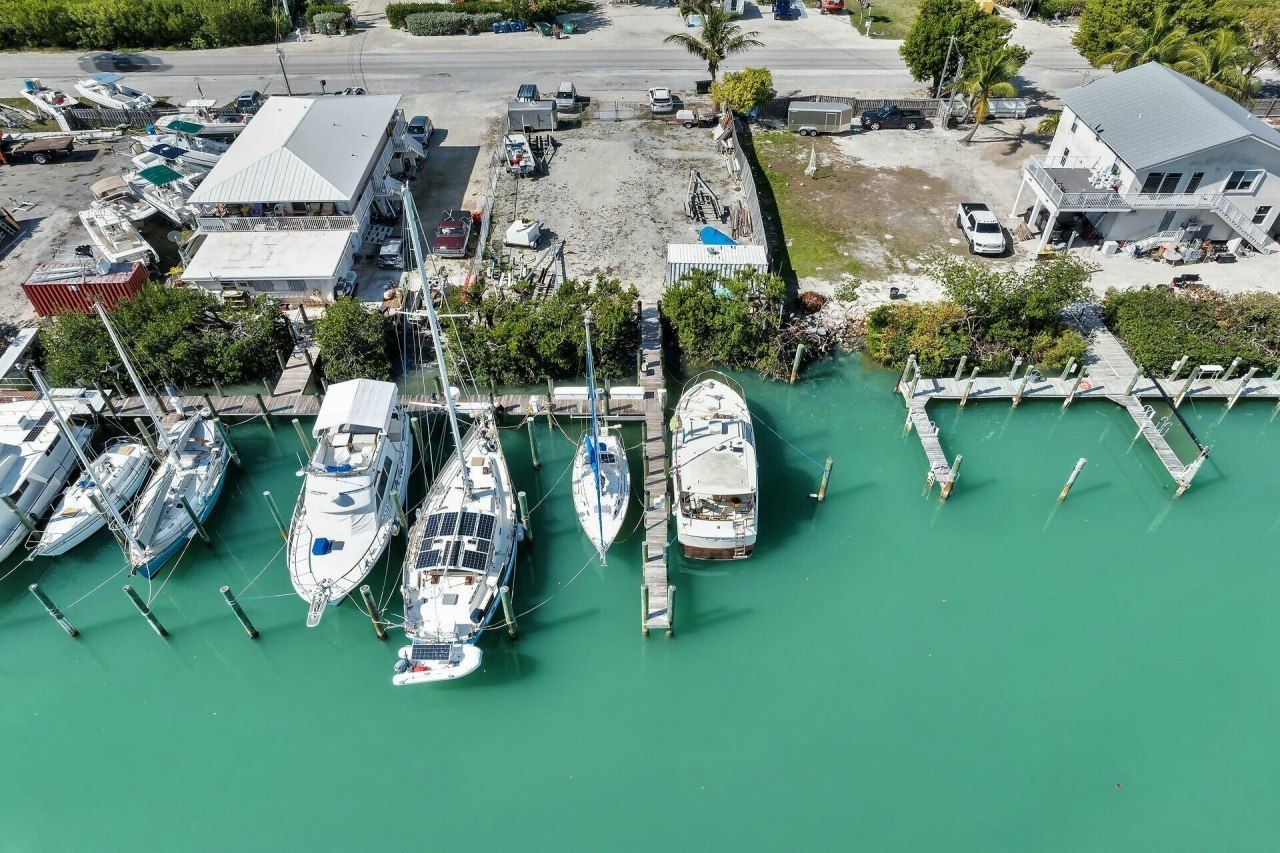 70 Coco Plum Drive, Marathon, FL 33050 Photo