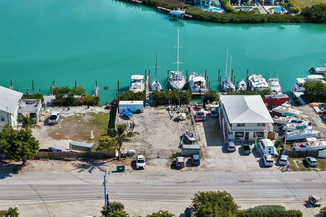 70 Coco Plum Drive, Marathon, FL 33050 Photo