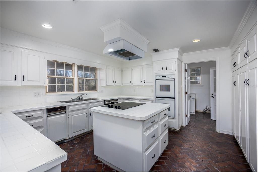 1701 NW 30th Terrace, Gainesville, FL 32605 Photo