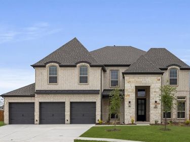 932 Pilatus Lane, Fate, TX 75087