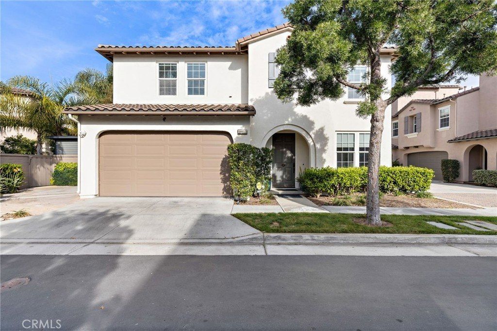18812 Desmond Lane, Huntington Beach, CA 92648 Main Photo