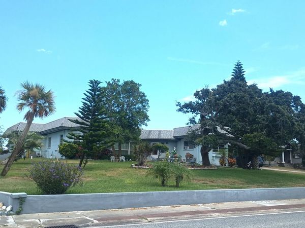 2201 S Peninsula Drive, Daytona Beach, FL 32118