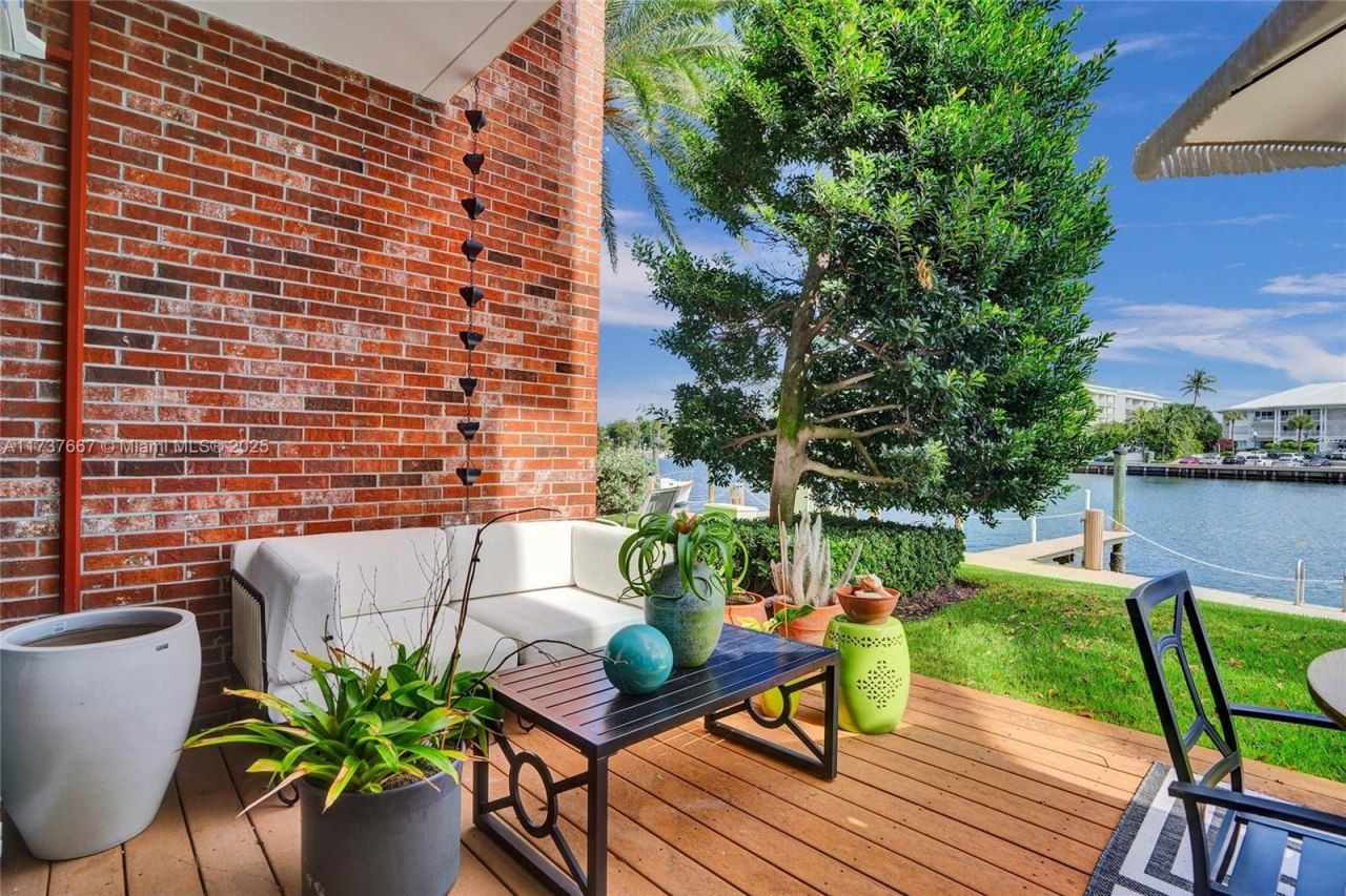 1800 S Ocean Dr, Unit 114, Fort Lauderdale, FL 33316 Photo