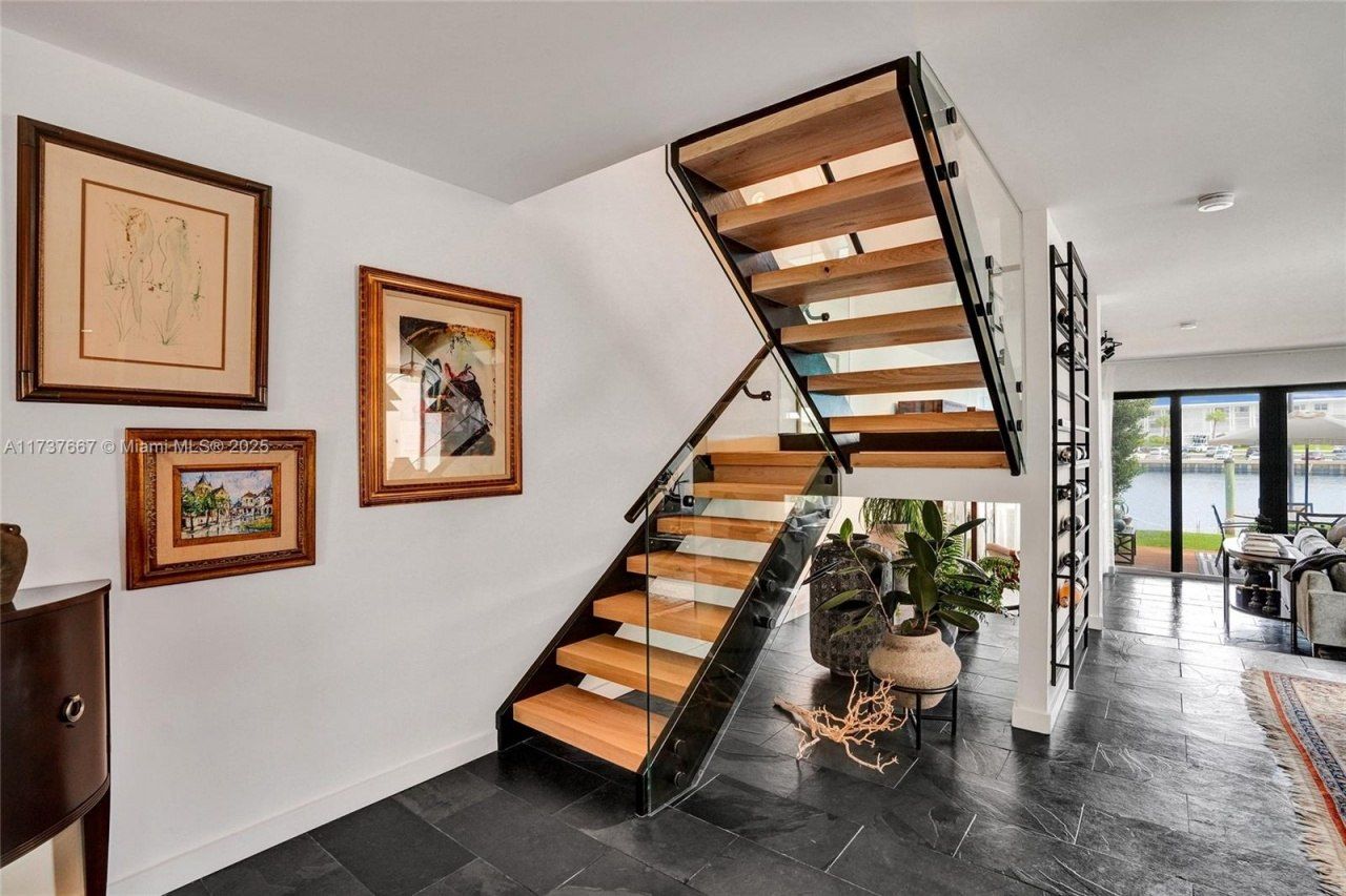 1800 S Ocean Dr, Unit 114, Fort Lauderdale, FL 33316 Photo