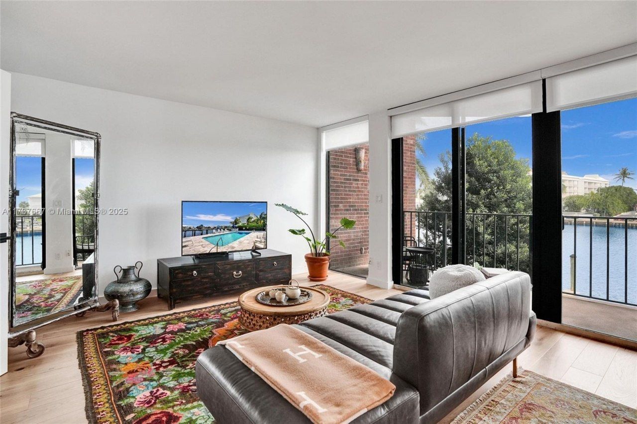 1800 S Ocean Dr, Unit 114, Fort Lauderdale, FL 33316 Photo