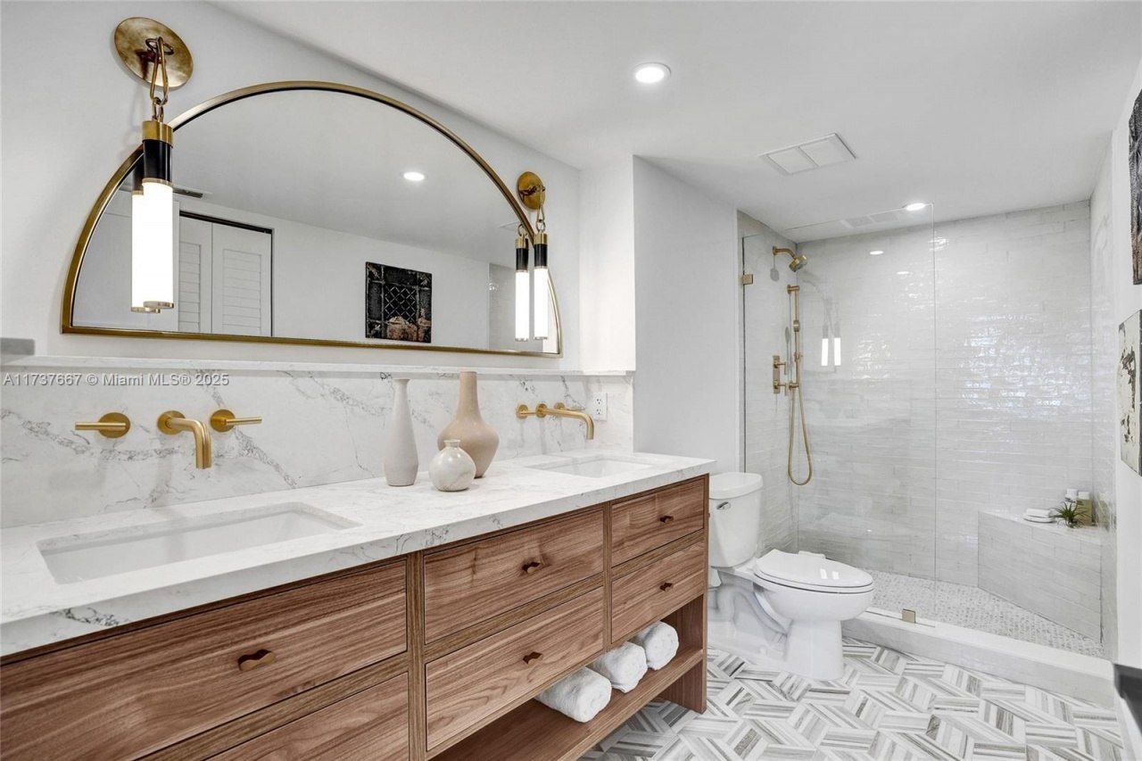 1800 S Ocean Dr, Unit 114, Fort Lauderdale, FL 33316 Photo