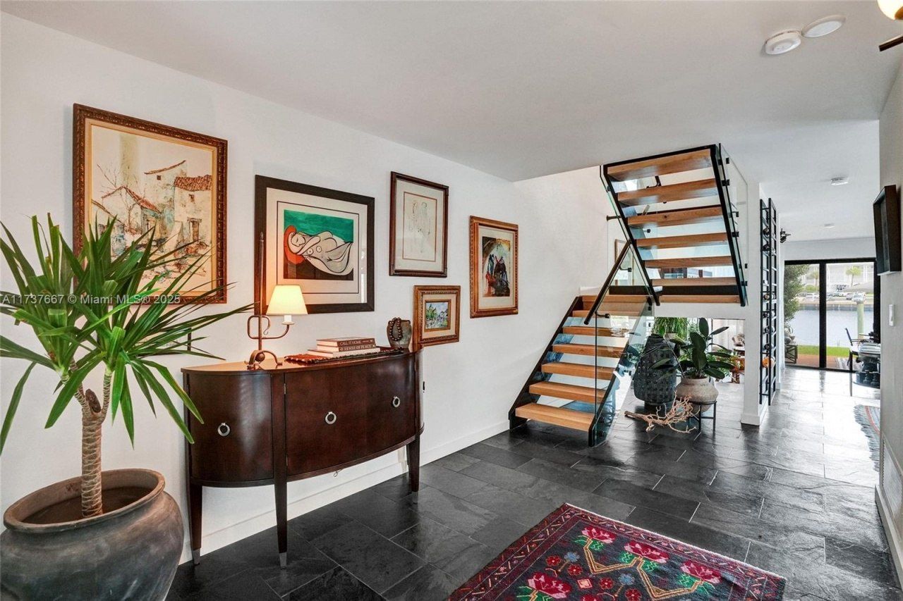 1800 S Ocean Dr, Unit 114, Fort Lauderdale, FL 33316 Photo