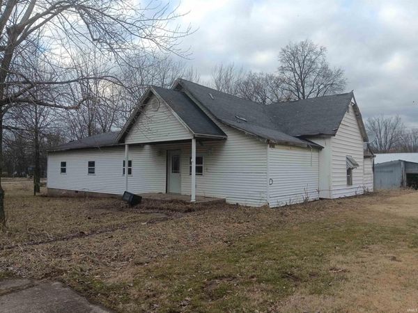 7775 E Church Street, Dugger, IN 47848