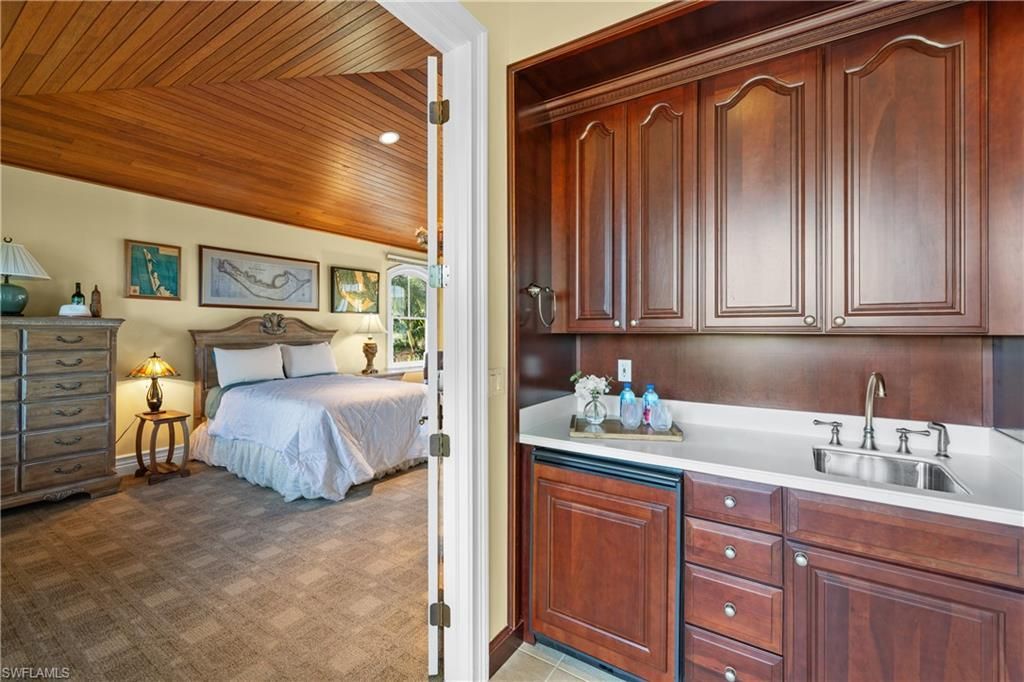 16475 Captiva Dr, Captiva, FL 33924 Photo