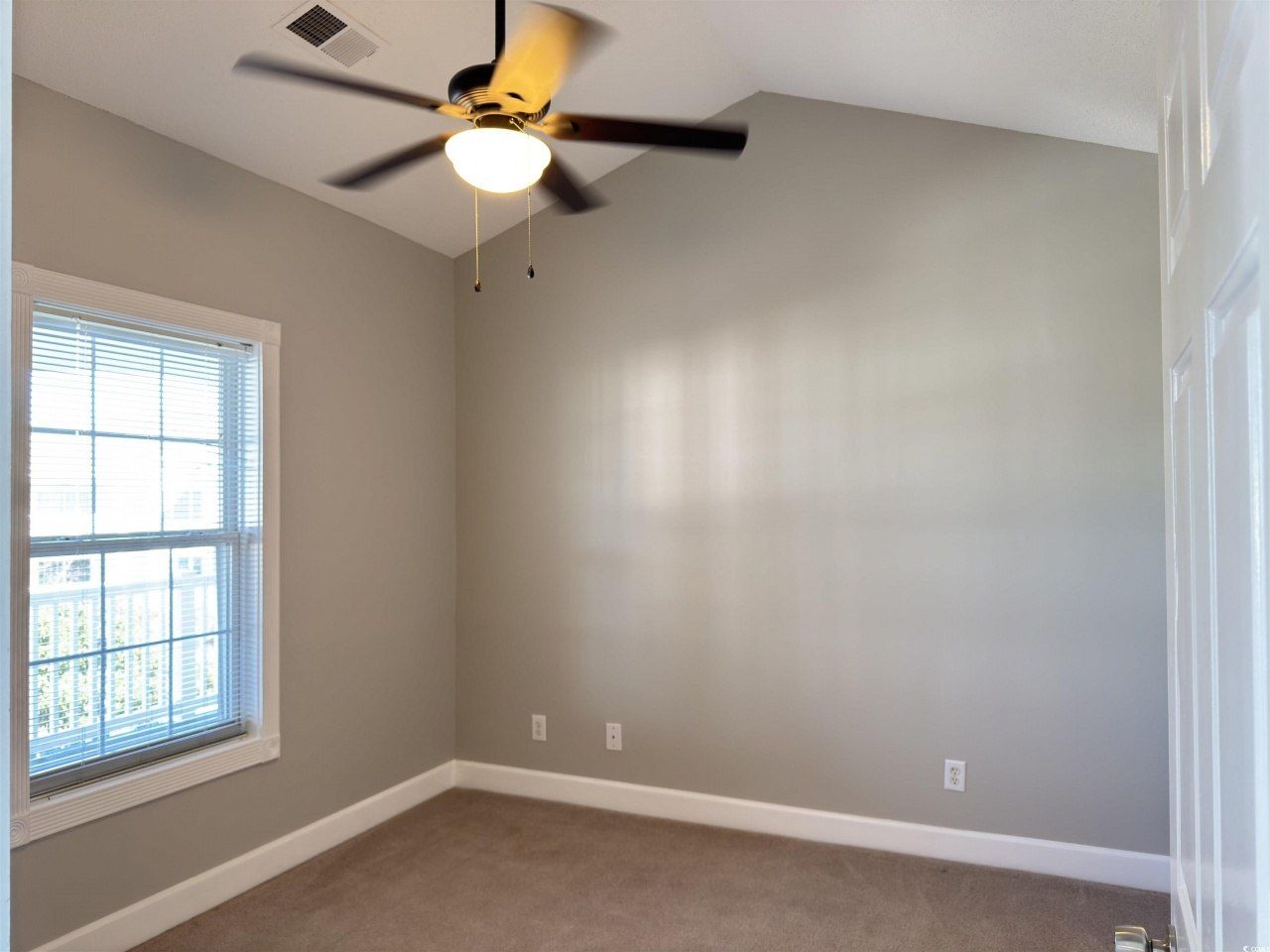 4860 Carnation Circle Photo 12