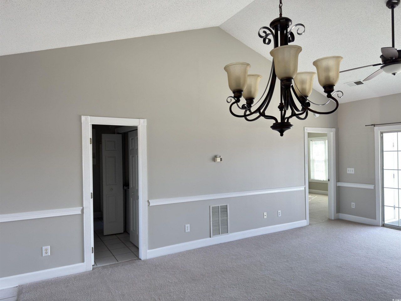 4860 Carnation Circle Photo 9