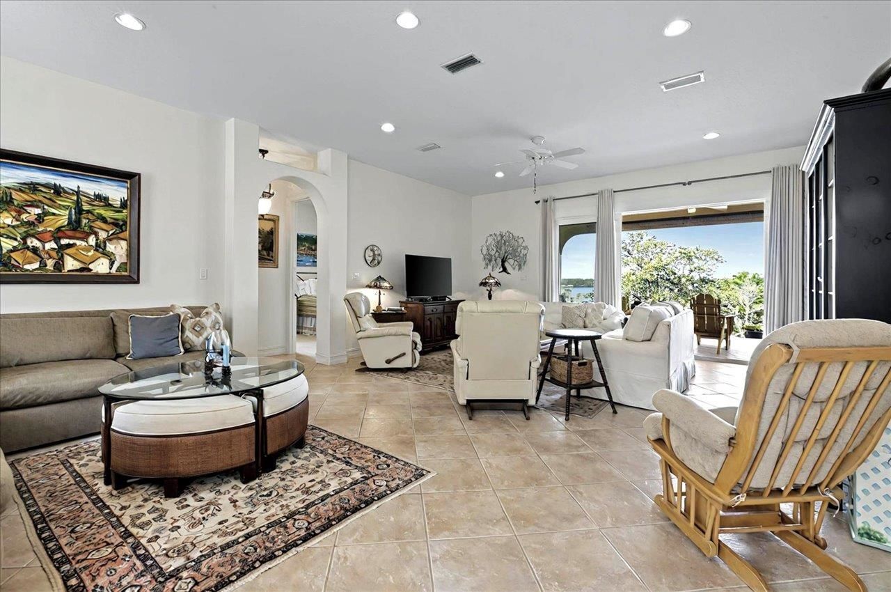 333 Compass Lake Drive, Alford, FL 32420 Photo