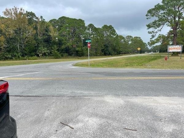 21 Withlachoochee Avenue, Panacea, FL 32346