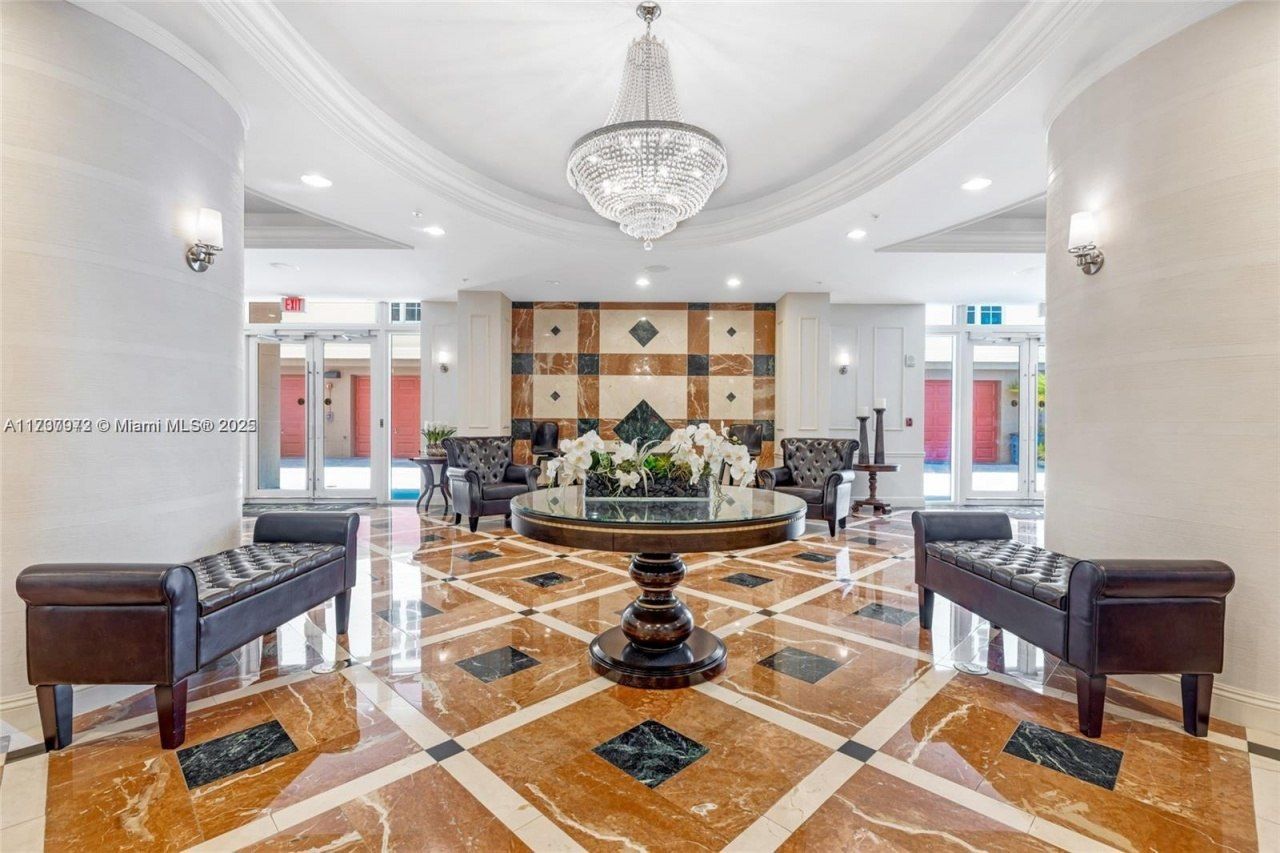 3232 SW 22nd Ter, Unit 301, Miami, FL 33145 Photo