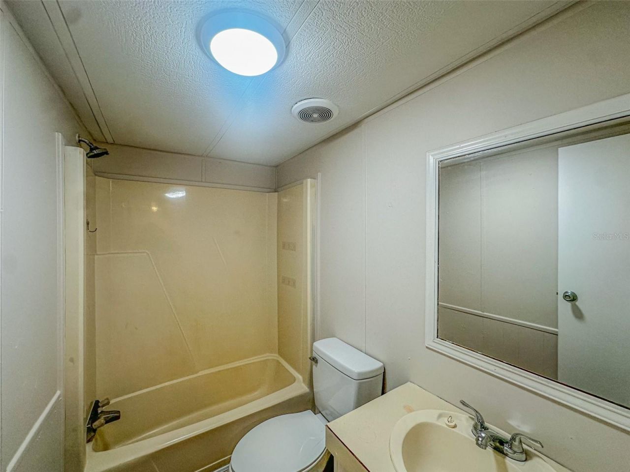 2218 Ellie Road, Unit 1, Auburndale, FL 33823 Photo