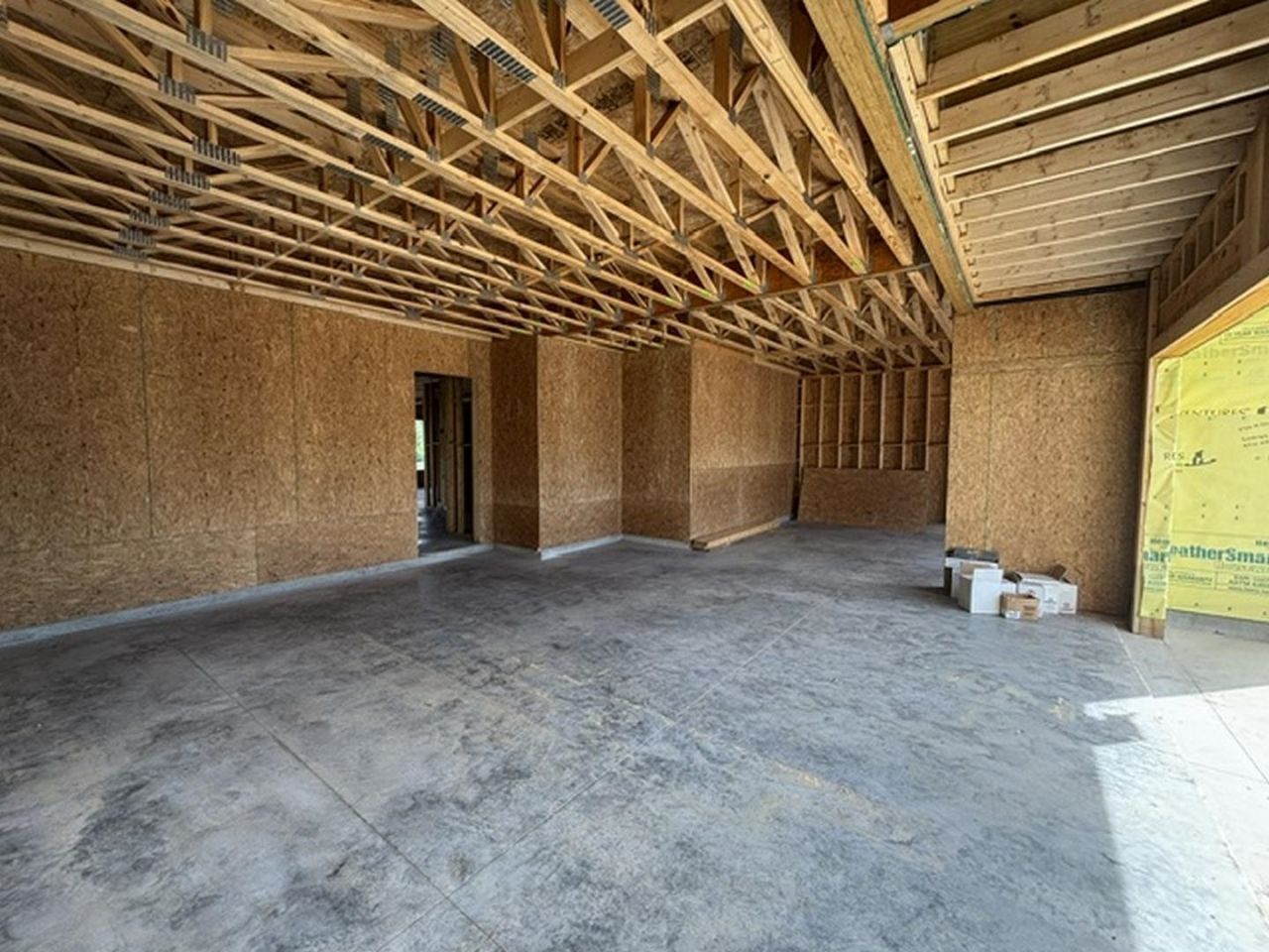 429 Harbour View Dr. Photo 11