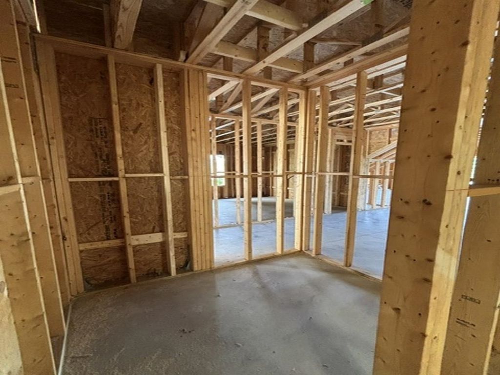 429 Harbour View Dr. Photo 13