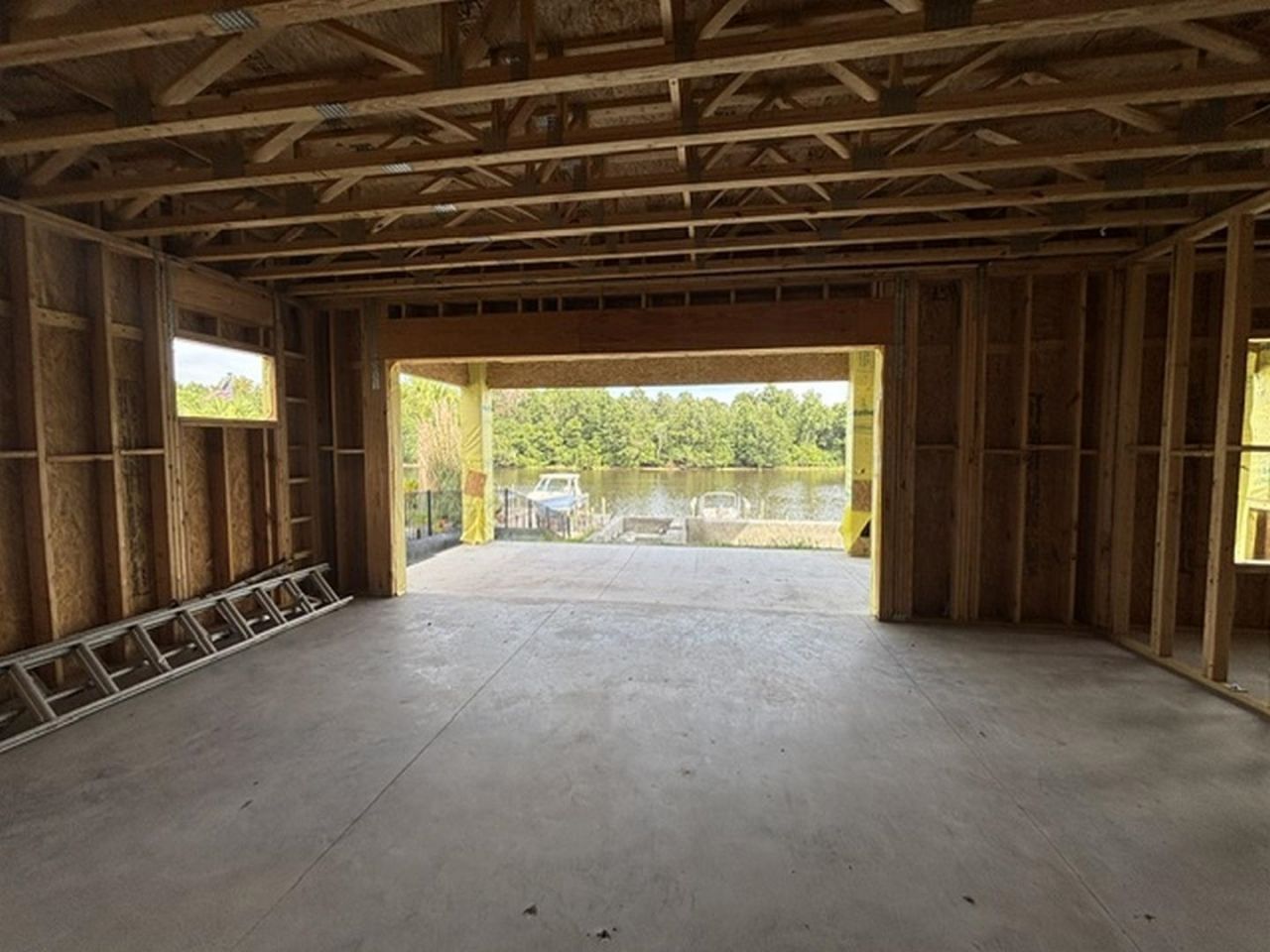 429 Harbour View Dr. Photo 15
