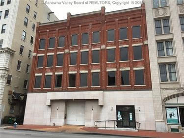 814 Virginia Street E, Unit 4, Charleston, WV 25301