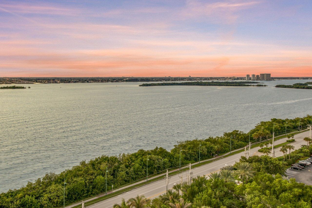 5280 N Ocean Drive, Unit 4d, Singer Island, FL 33404 Photo