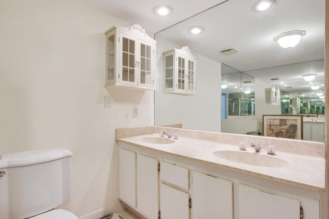 5280 N Ocean Drive, Unit 4d, Singer Island, FL 33404 Photo