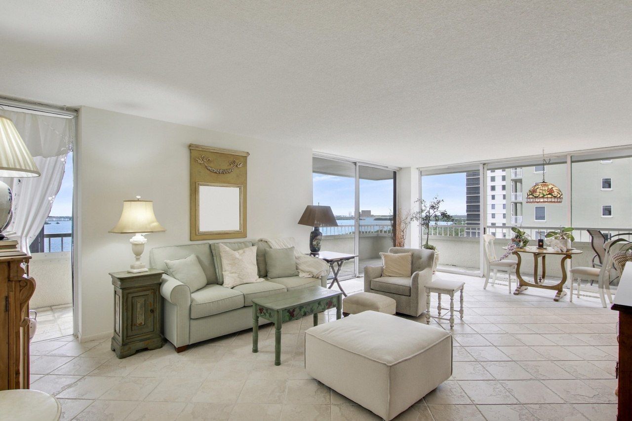 5280 N Ocean Drive, Unit 4d, Singer Island, FL 33404 Photo