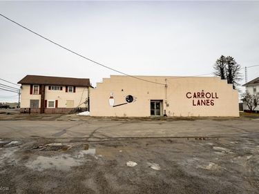 592 6th Street NW, Carrollton, OH 44615