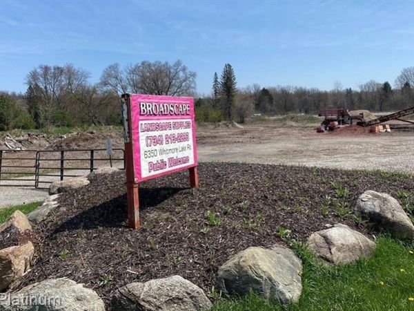 6350 WHITMORE LAKE Road, Northfield Twp, MI 48189