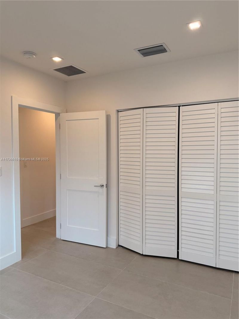 Please Call For Address, Miami, FL 33142 Photo