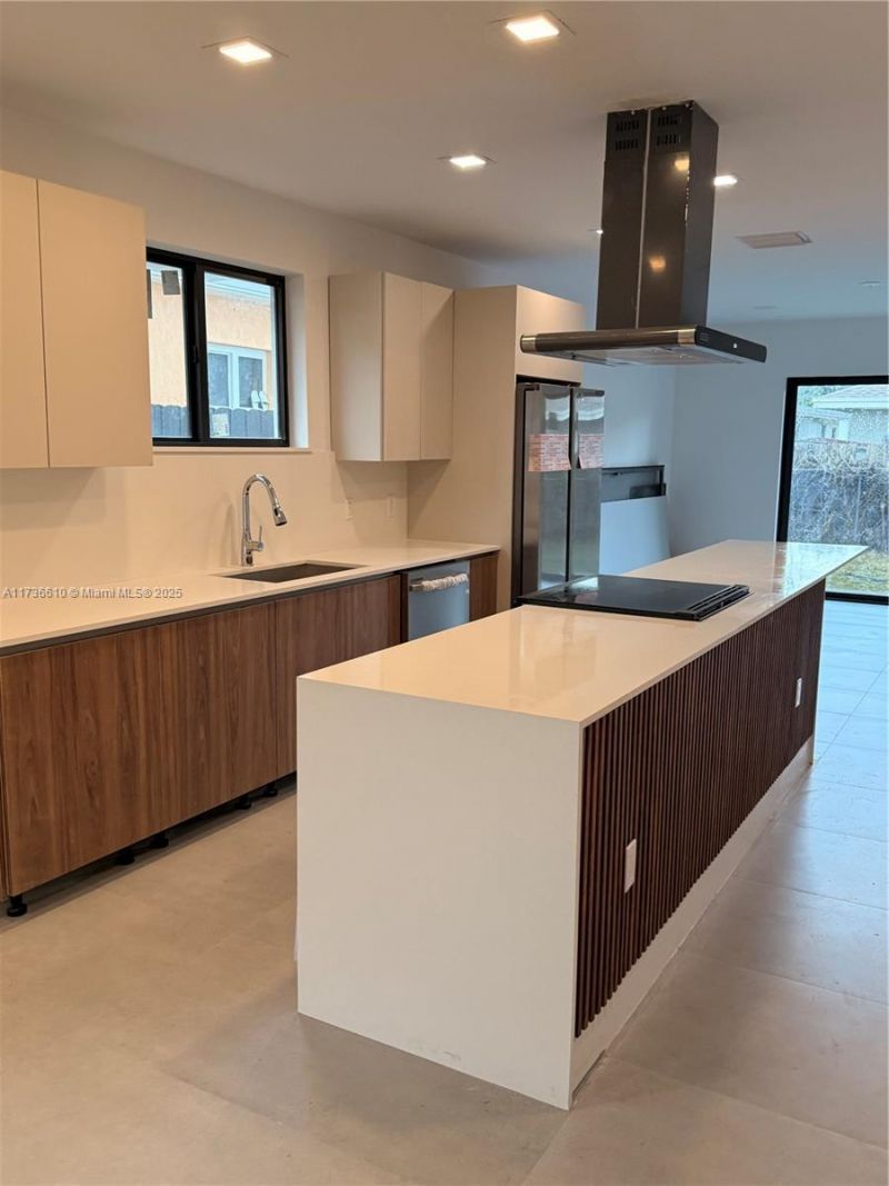 Please Call For Address, Miami, FL 33142 Photo